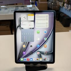 iPad Air 13inch M2 128GB Unlocked with Apple care till June 2026