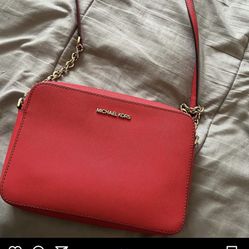Micheal Kors Purse