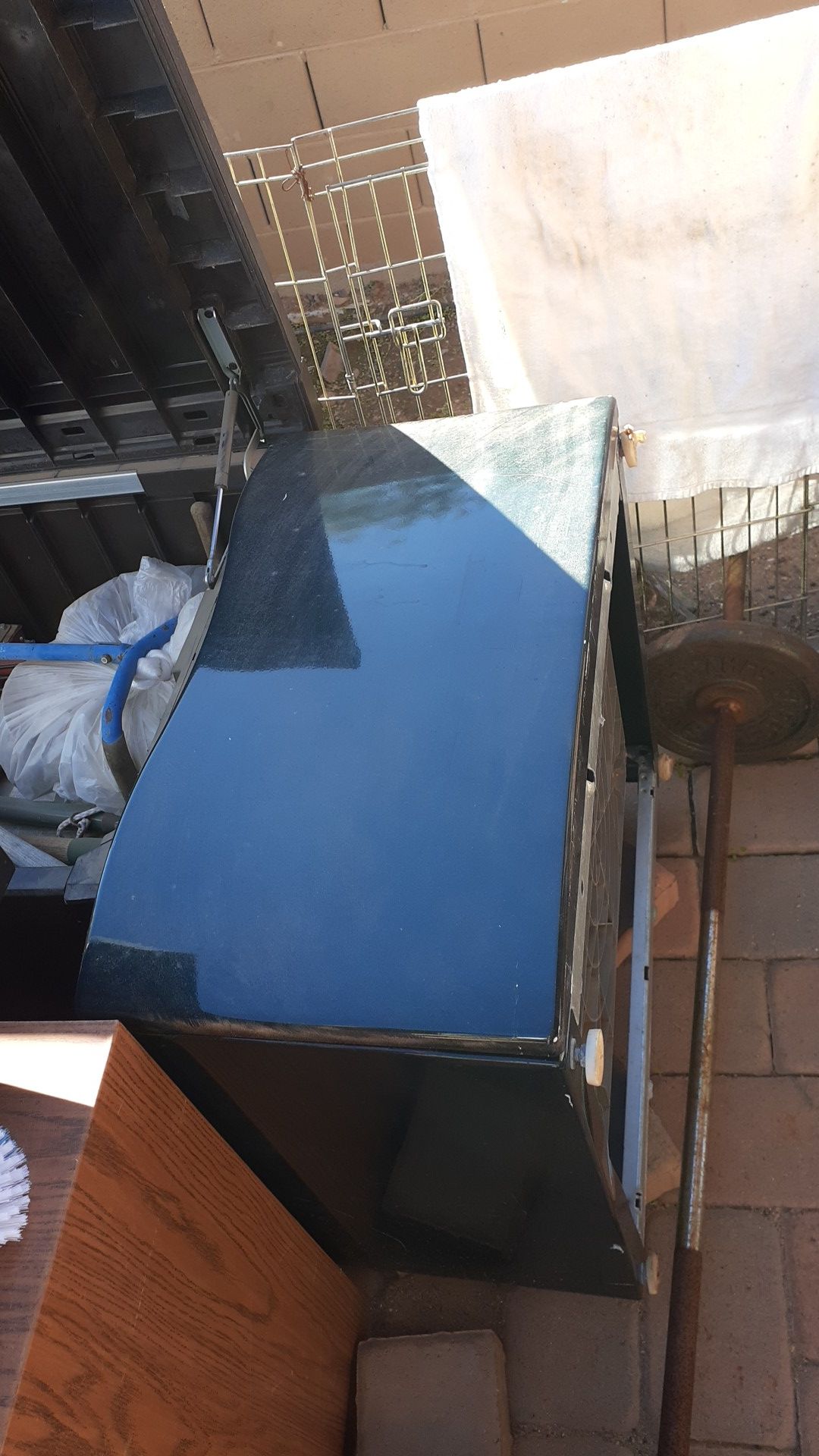 Washer or dryer pedal stool