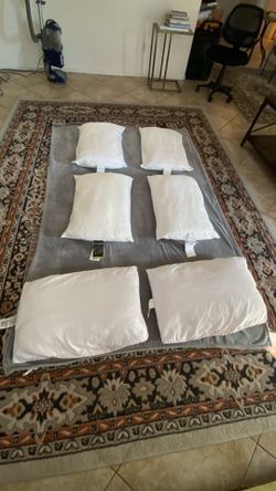 Queen/Full Pillows