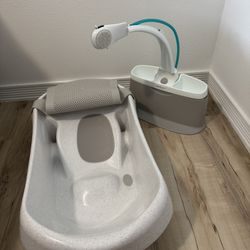 Bathtub  For The First Years