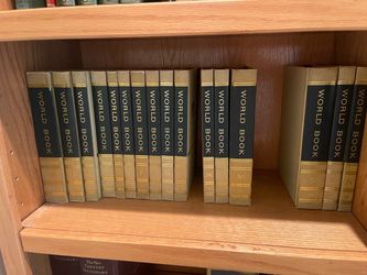 vintage World Book Year Book and Science Year hardcover 41 volumes