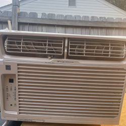 10,000 Btu Air conditioner. 185.00 Has side flaps. 