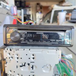 Kenwood KDC-BT21 CD/Radio/USB/AUX