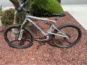 1999 Santa Cruz Heckler Full Suspension Mountain Bike