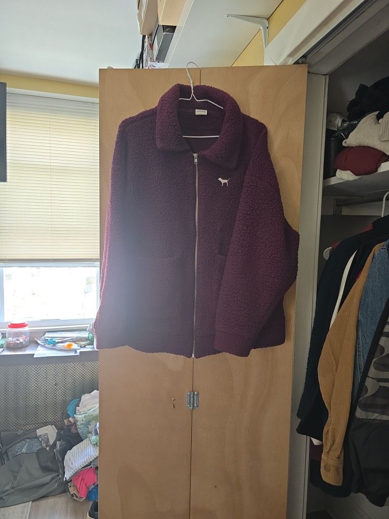 VS PINK SWEATER JACKET