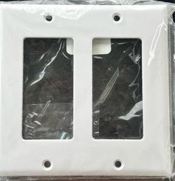 White 2-Gang Decorator Wall Plate