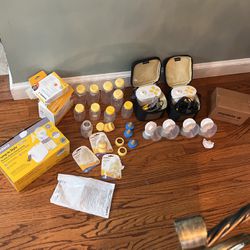 2 ! Medela pump In Style Breast pumps And Supplies! 