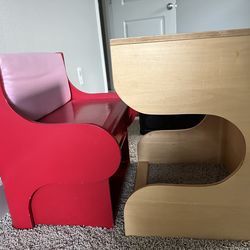 P’kolino Klick Kids Desk – Space-Saving Toddler Workspace (Orange/Red)