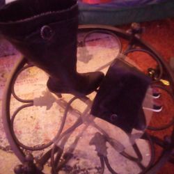 SEXY CHARLES DAVID LEATHER BOOTS!