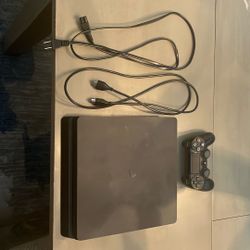 PS4 Slim