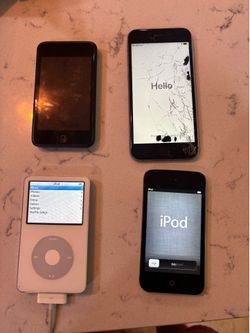 iPods and iPhone S