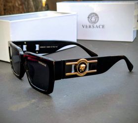 Versace Sunglasses / New / Don't Lowball 