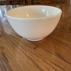 Like New Pottery Barn White Bowl - Microwavable and Dishwasher Safe - From the Sophia Collection