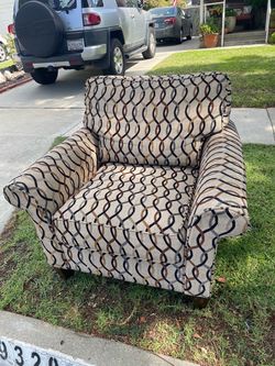 Arm chair
