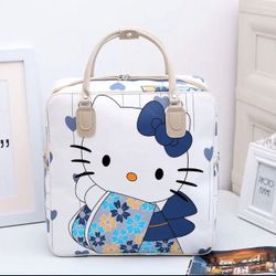 Hello Kitty Handbag Free (read A Description)