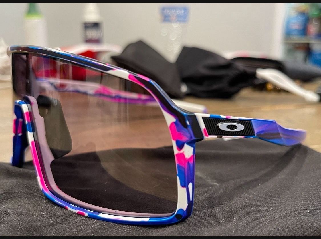Oakley Sunglasses Sutro Kokoro Frame Edition!