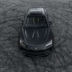 Lamborghini Urus 1016 Industries Carbon Hood