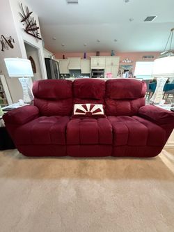 LA-Z-BOY YEAR OLD RECLINING SOFA
