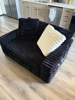 Loveseat
