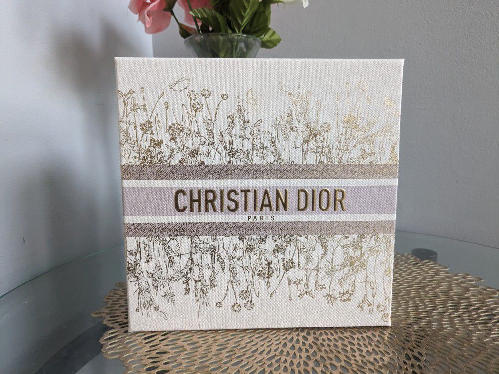 Dior Gift Box 