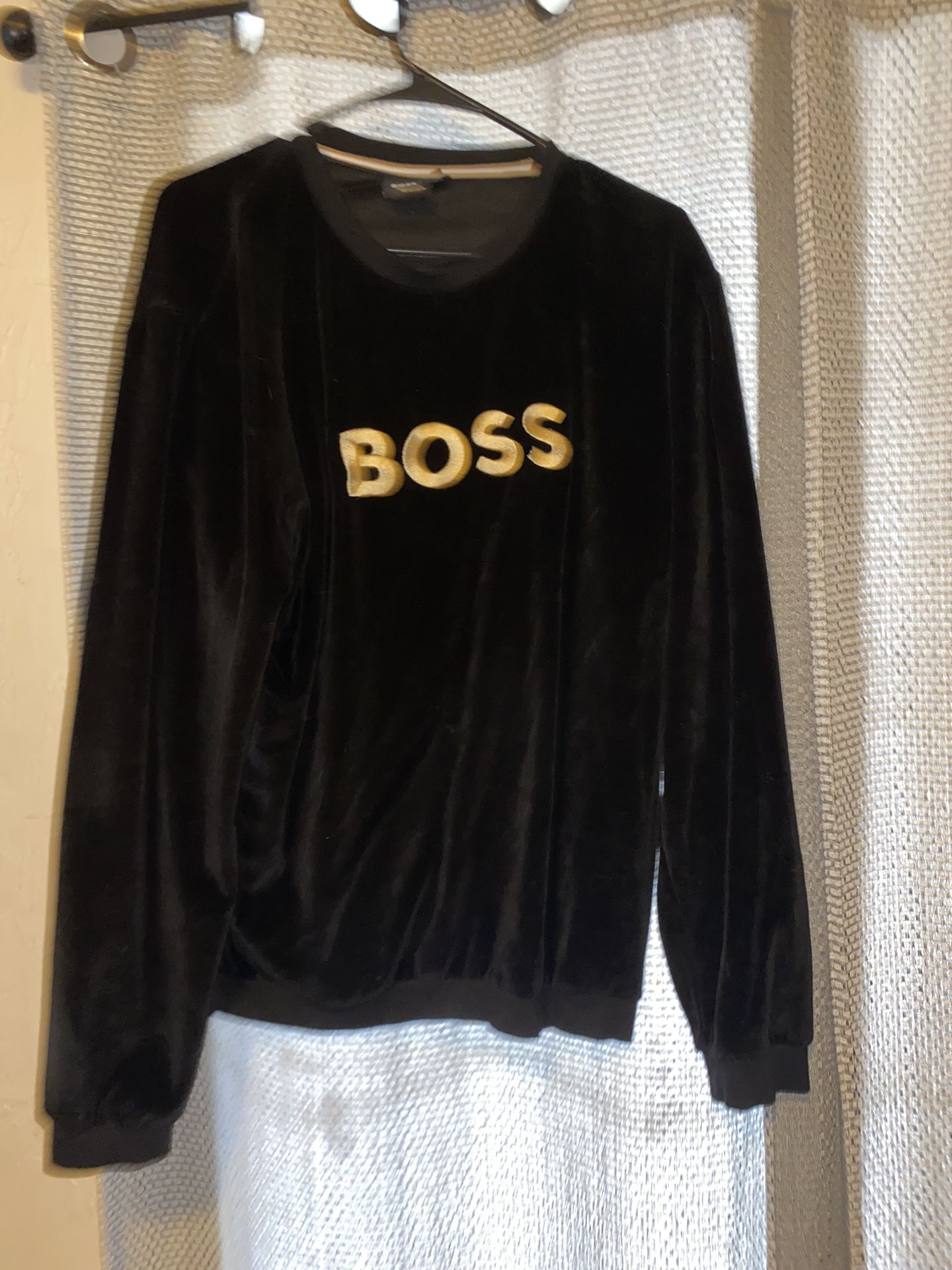 Hugo Boss Velour Sweatshirt