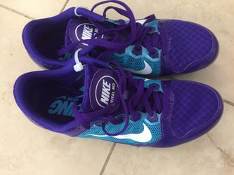 Woman running shoes size 8.5 and 7.5