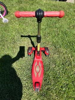 6KU Kids 3-Wheel Kick Scooter Red
