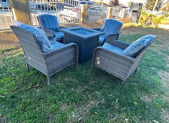 Brand New Patio Outdoors Furniture Set