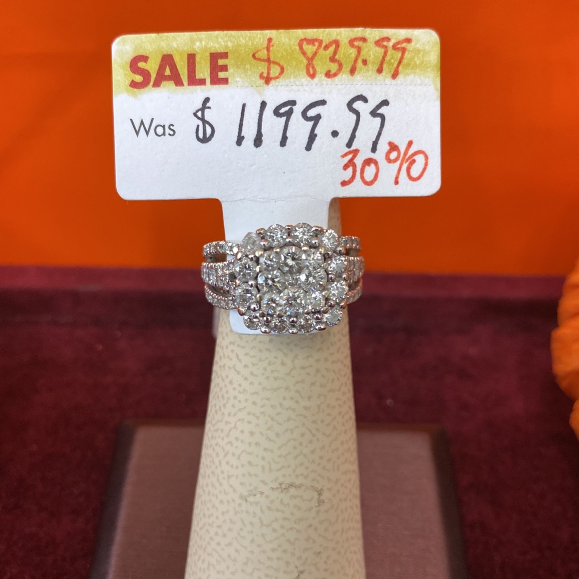 Engagement Diamond Ring