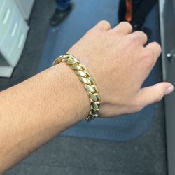 14k Solid Gold Cuban Bracelet 116.3g / 13mm 