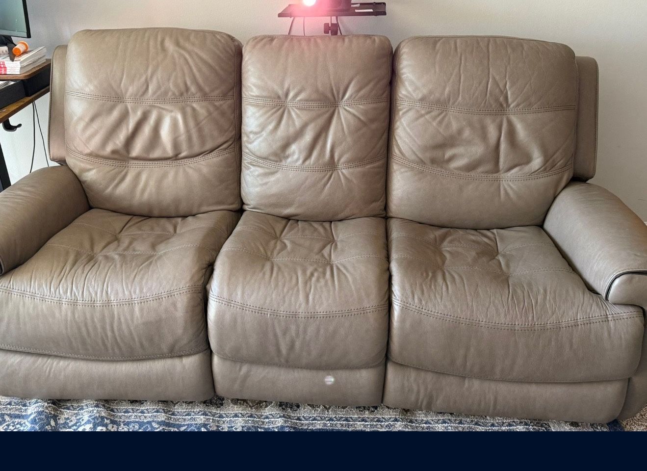 FLEXSTEEL Beige Recliner Sofa 3 Seater With Cup Holder