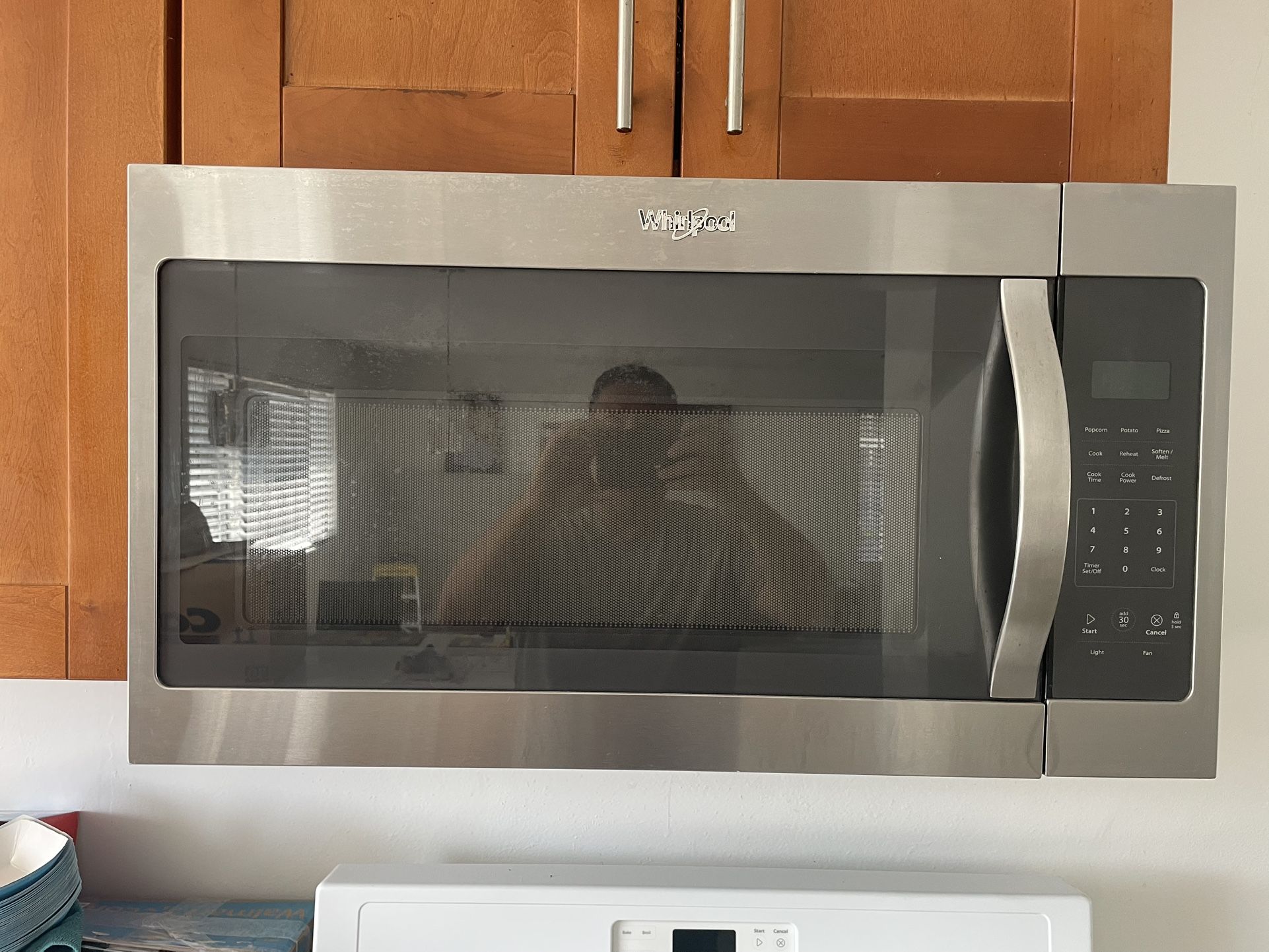Stove, Dishwasher, Vent Microwave