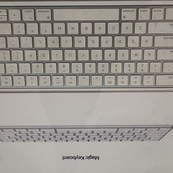 Apple Magic Keyboard