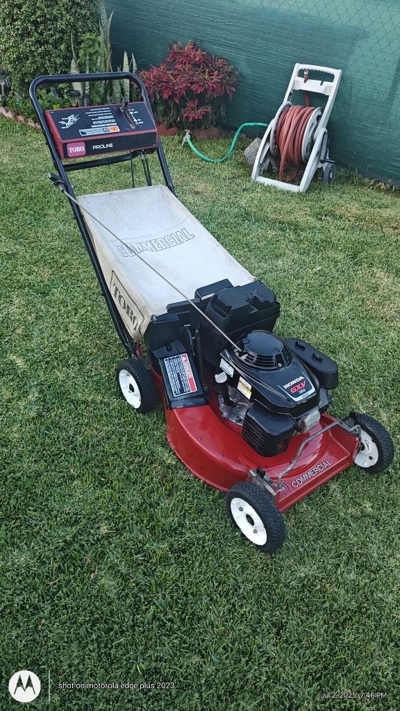 Toro Commercial 21 Lawn mower