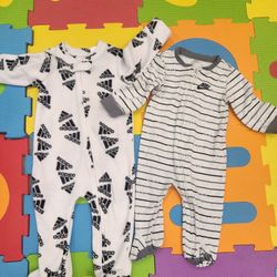 B3-6 Months Neutral Pjs See Description 