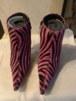 Joey Zebra Women’s Size 7 Heels