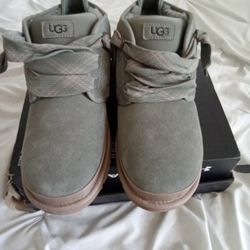 Men's UGG'S