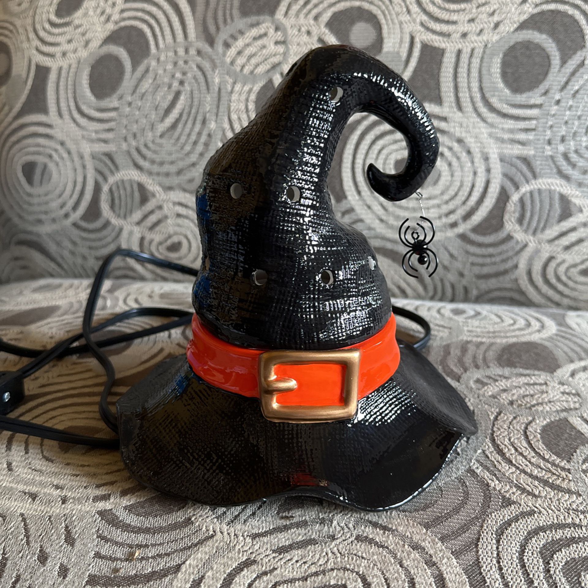 Scentsy “Salem” Witches Hat Warmer