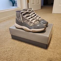 Jordan 11 Cool Grey Size 7.5