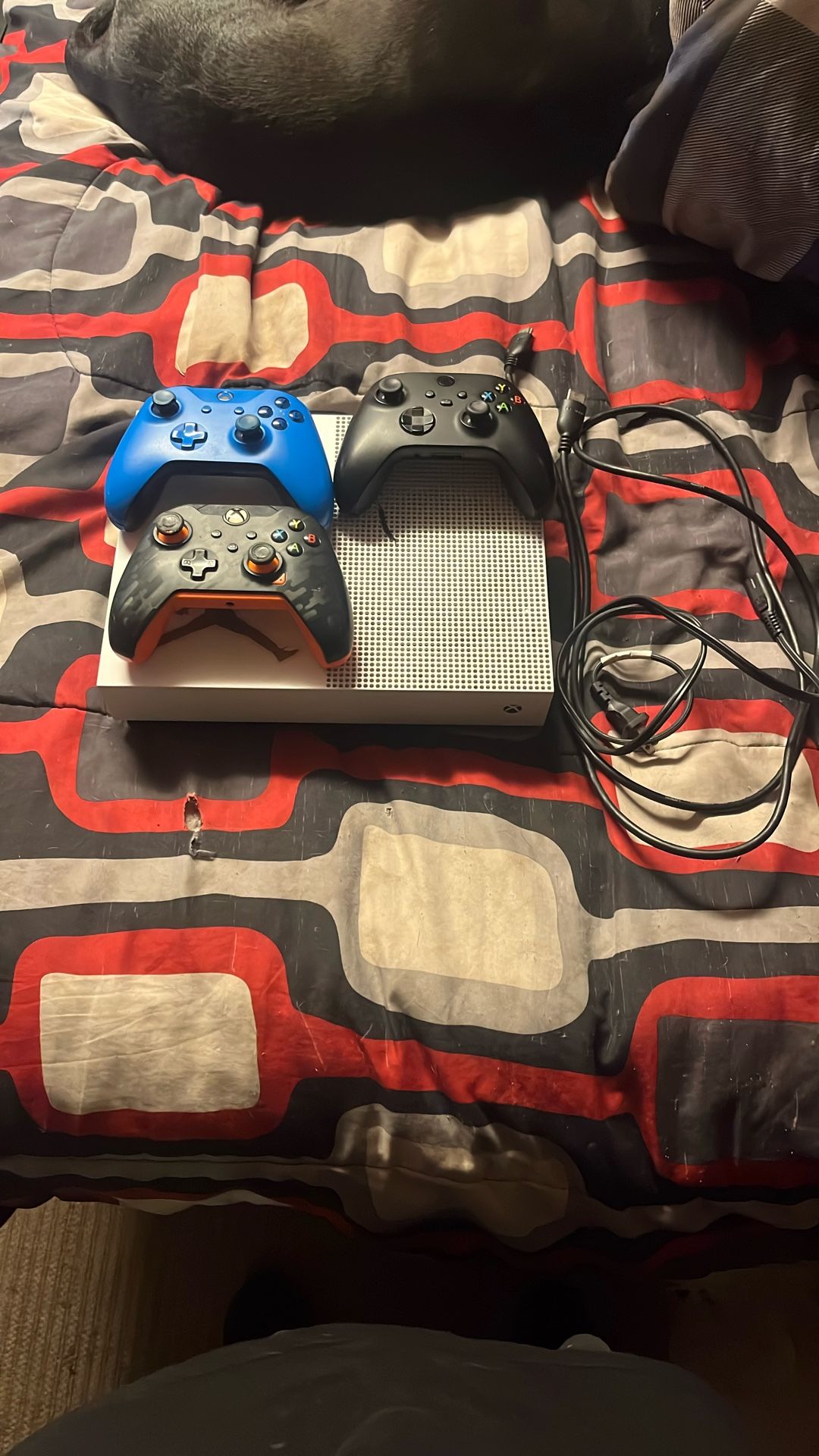 Xbox One S Slim With Three Controllers