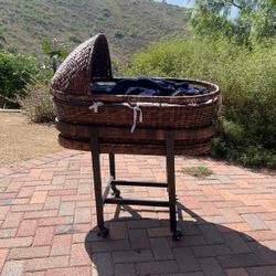 RH Bassinet, Wicker