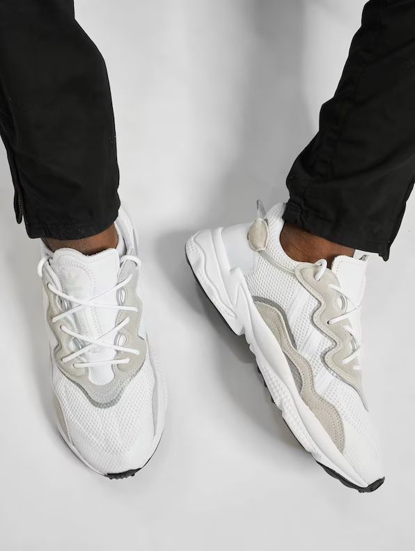 Adidas men’s running shoe SZ 12