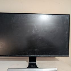 Samsung 27" HD Monitor 