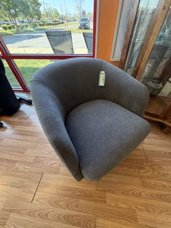 Brand new swivel chair