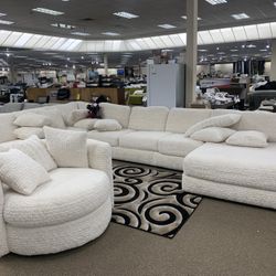 BEDROOM /LOUNGE 799.99