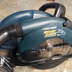 Black & Decker Wood Hawk Corded Circular Saw Model C2020 