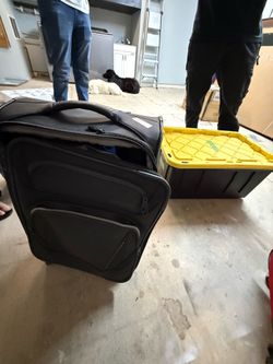 Suit case