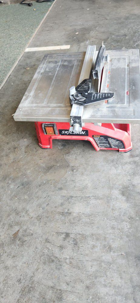 Tile Table Wet Saw 7"
