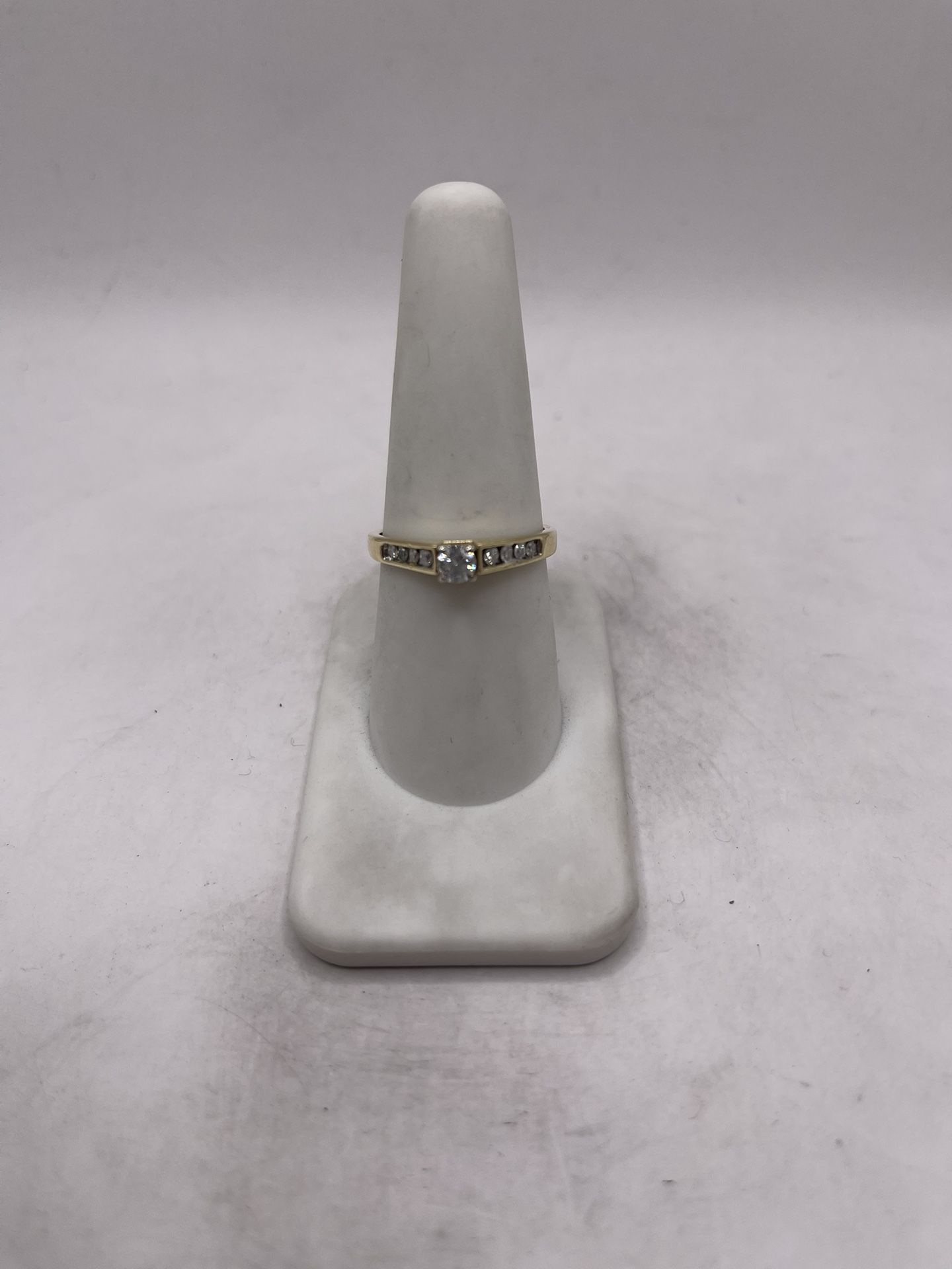 14kt Dual-Tone Gold Diamond Engagement Style Ring